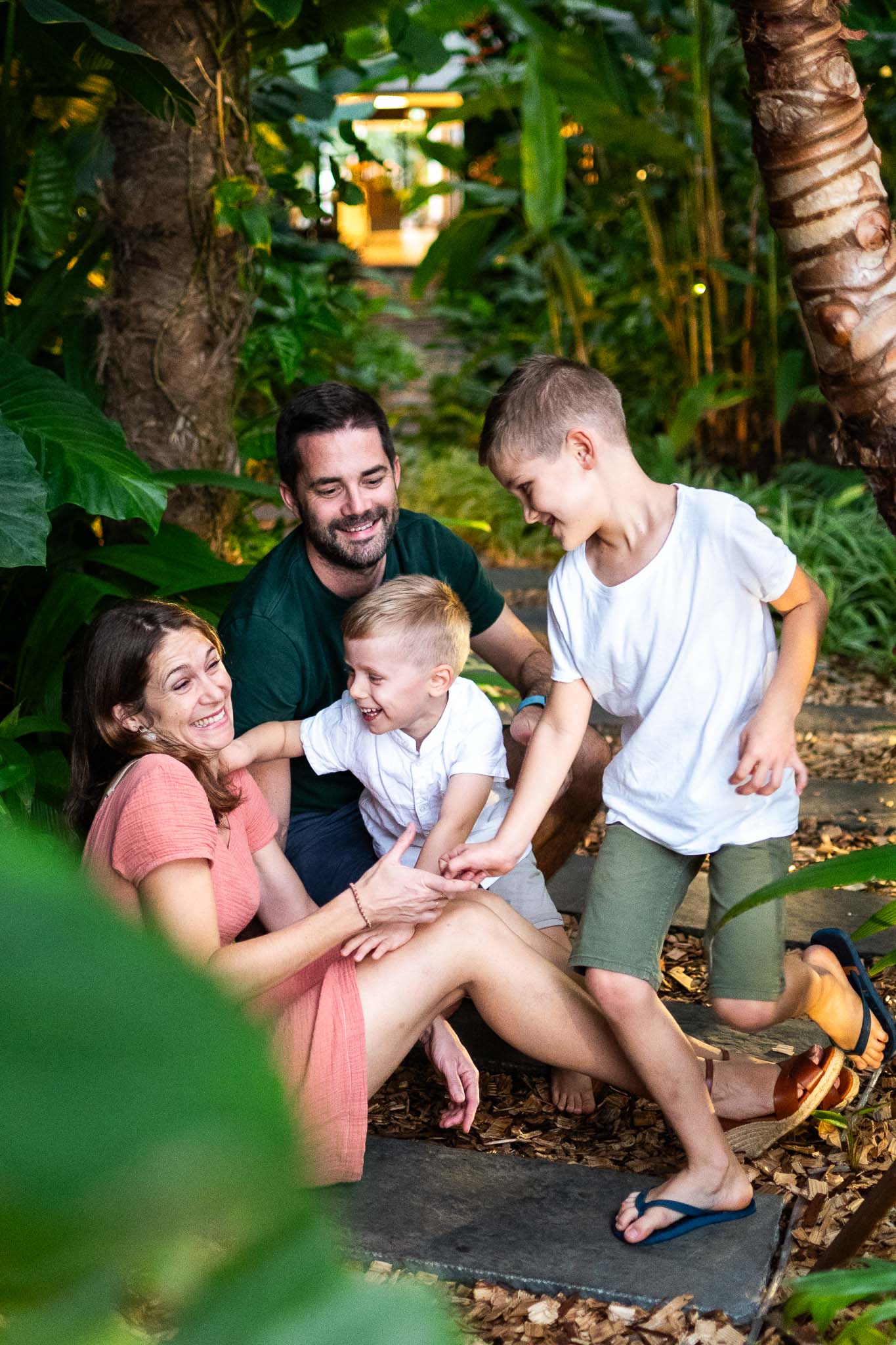 une fshooting d'une famille a la reunion 